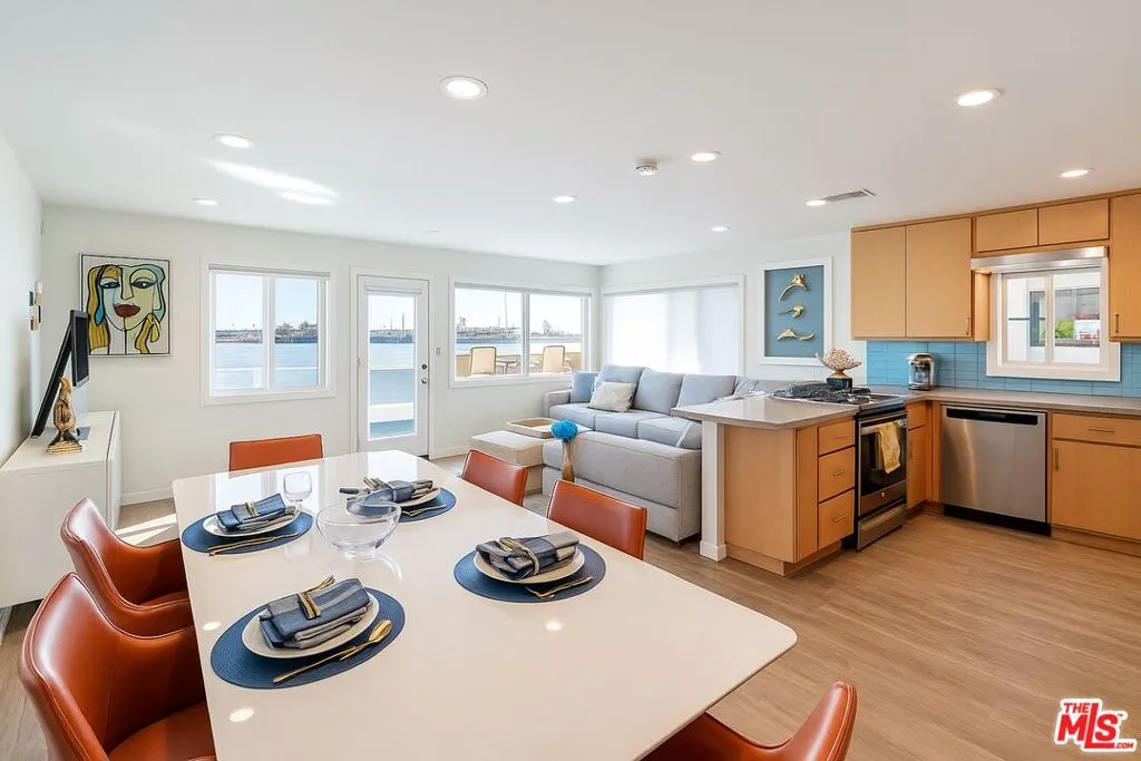 26 5th Place, Long Beach, California 90802 home-pic-5